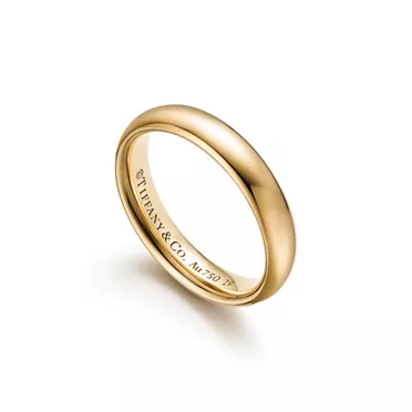 Tiffany Forever:Wedding Band Ring in Yellow Gold, 4 mm Wide, 3