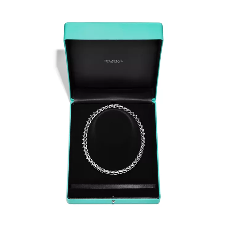 Tiffany Forge:Medium Link Necklace in High-polished Sterling Silver, 6