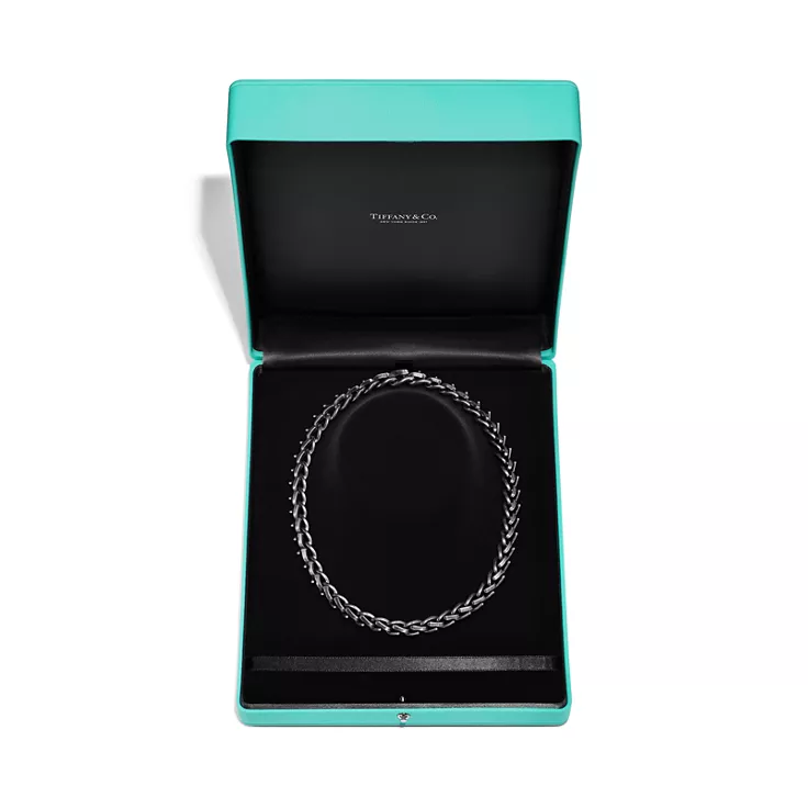 Tiffany Forge:Medium Link Necklace in Blackened Sterling Silver, 6