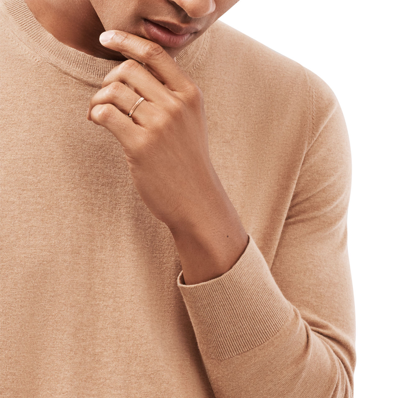 T&CO.®:Band Ring in Rose Gold with Diamonds image number 2