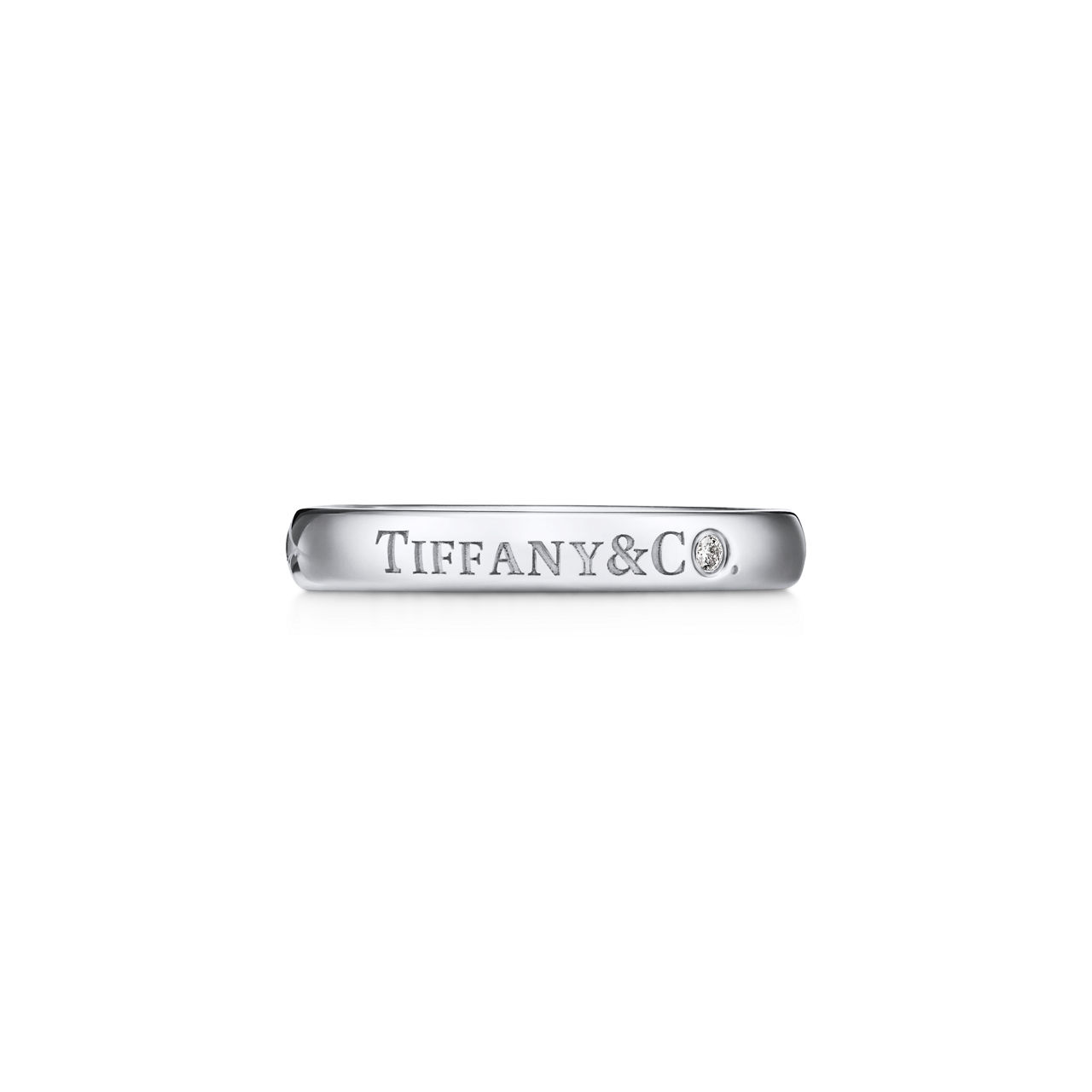 Band Ring in Platinum with a Diamond