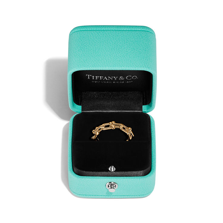 Tiffany HardWear:Bague à micro-maillons en or jaune 18 carats numéro dimage {1}