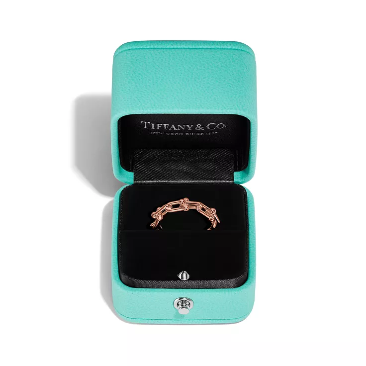 Tiffany HardWear:Micro Link Ring in Rose Gold, 5