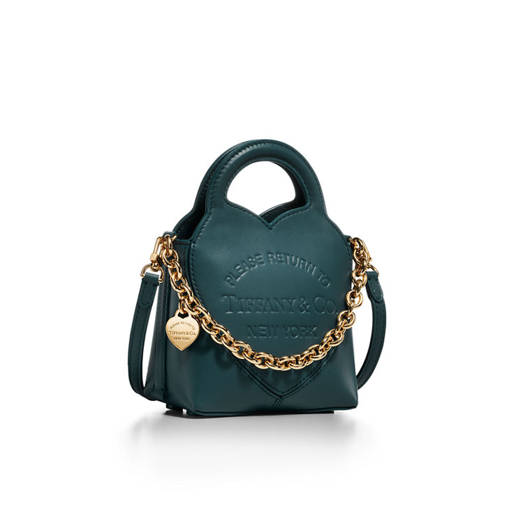 Collezione Return to Tiffany™:Micro tote in pelle blu zaffiro del Montana numero immagine 4