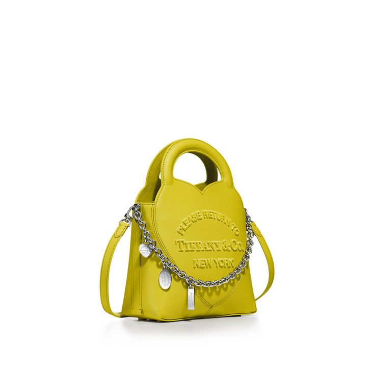Collezione Return to Tiffany™:Mini tote con ciondoli in pelle giallo citrino numero immagine 4
