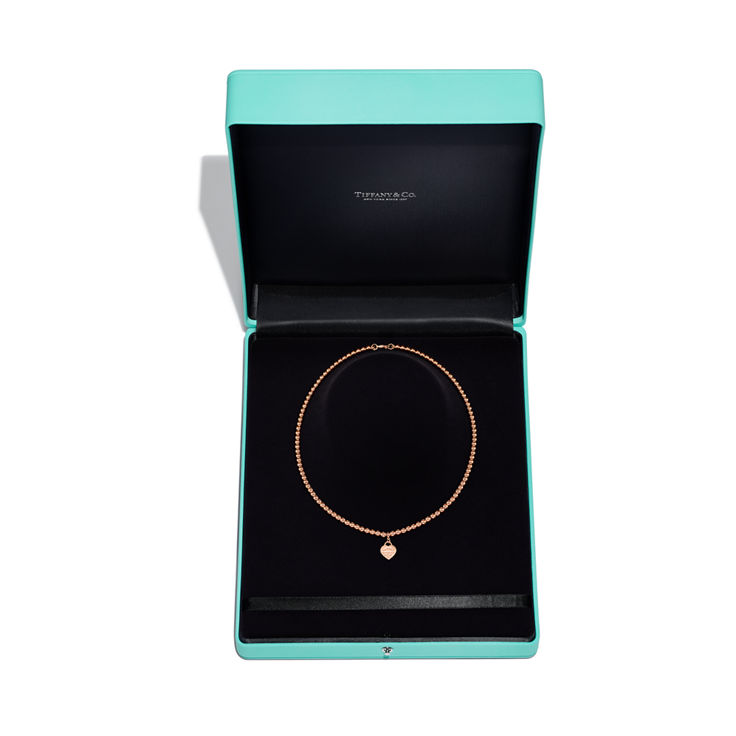 Return to Tiffany™:Heart Tag Bead Necklace in Rose Gold, Mini image number 5