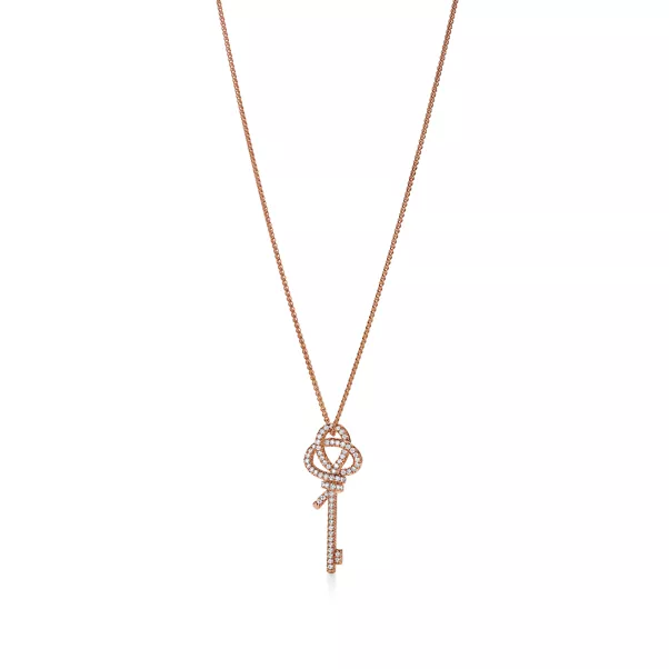 Großer Schlüssel-Anhänger in Roségold mit Diamanten