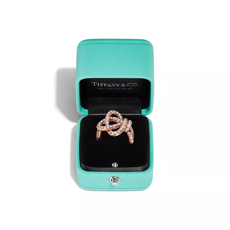 Tiffany Knot:Ring in Rose Gold with Diamonds, 4