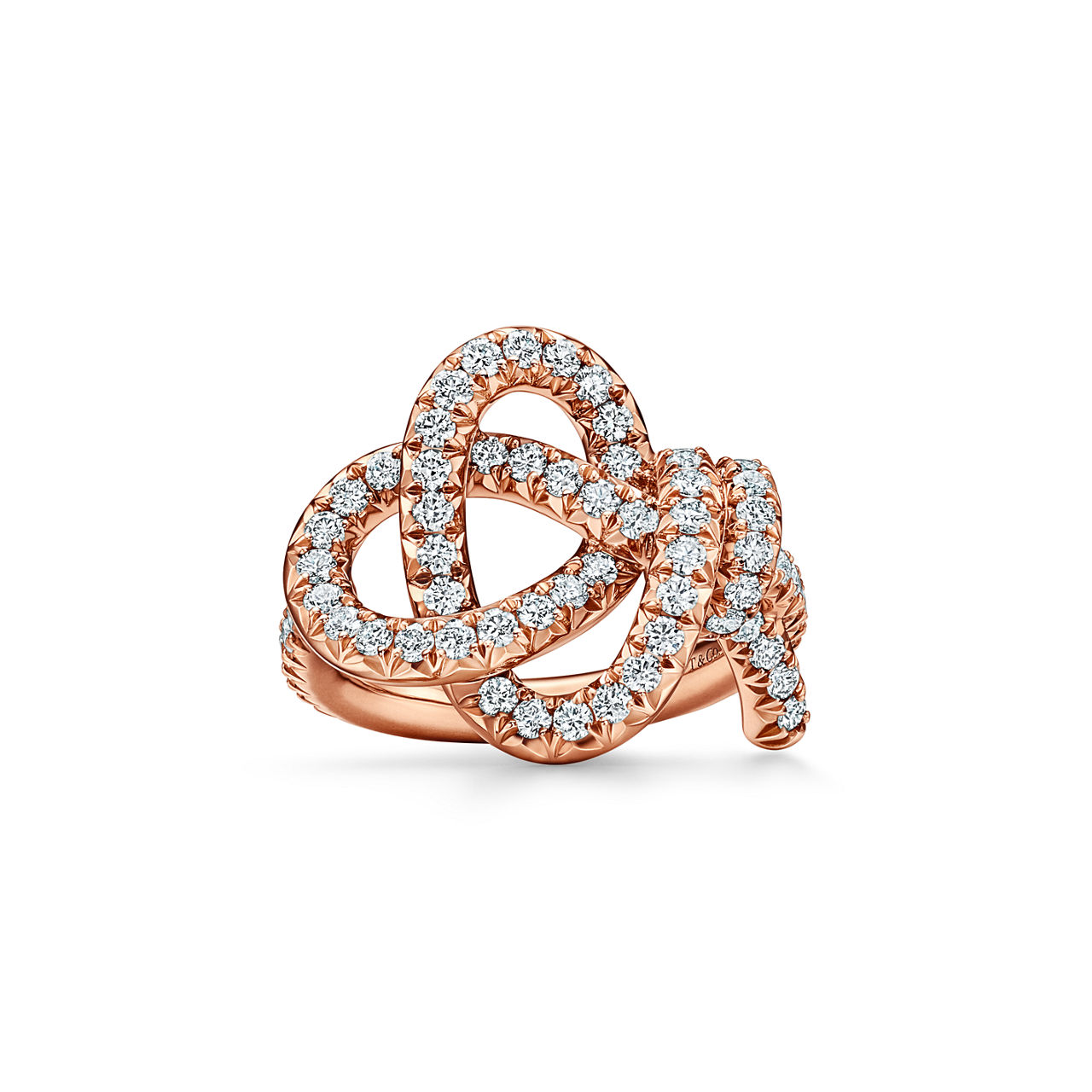 Anillo de oro rosa con diamantes