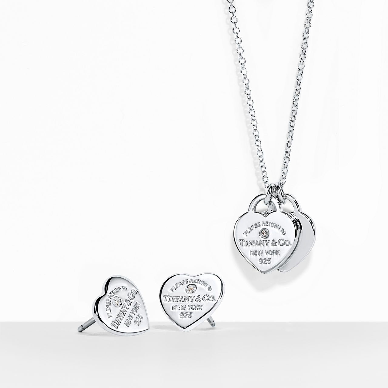 Return to Tiffany™:Heart Pendant and Earrings Set in Silver with Diamonds, Mini image number 0