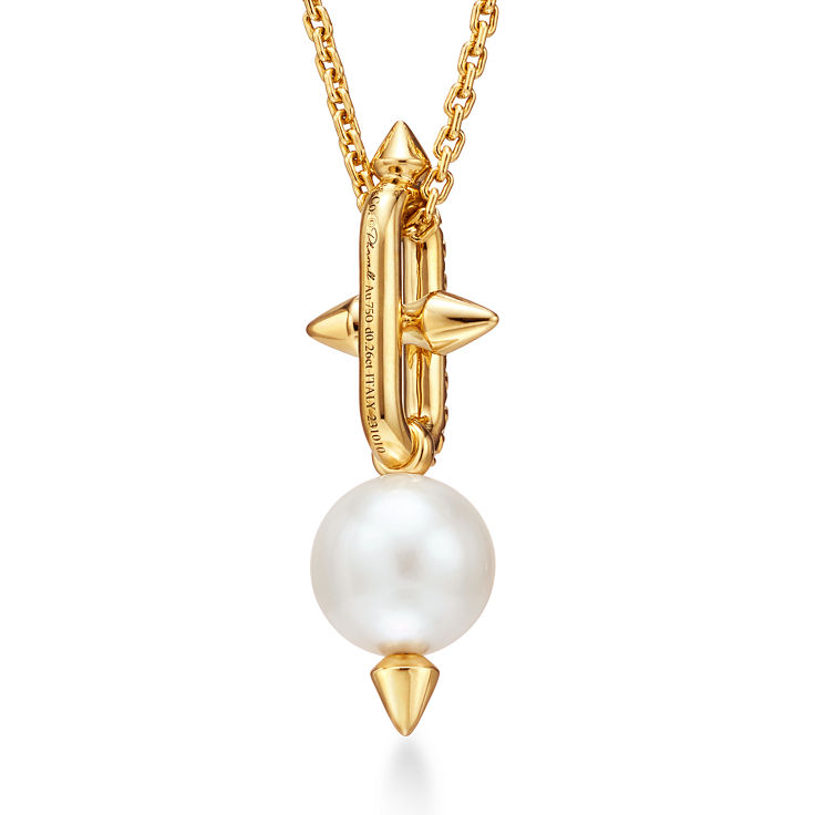 Tiffany Titan by Pharrell Williams:Pearl Pendant in Yellow Gold with Diamonds image number 5