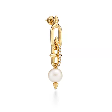 Tiffany Titan by Pharrell Williams:Pearl Earrings in Yellow Gold with Diamonds, 2