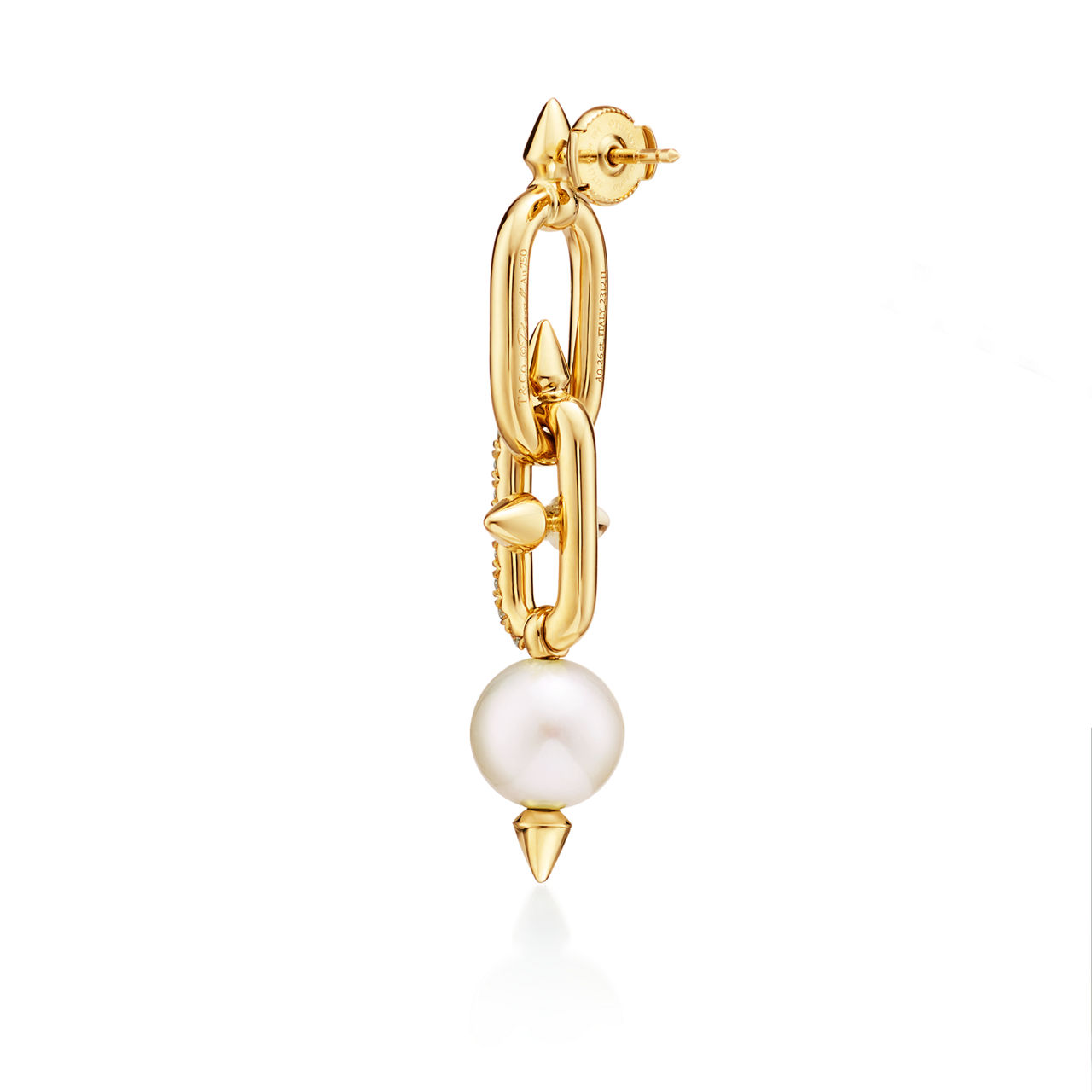 Tiffany Titan by Pharrell Williams:Pearl Earrings in Yellow Gold with Diamonds image number 3