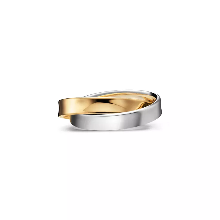 Tiffany 1837®:Interlocking Circles Ring in Yellow Gold and Sterling Silver, 4