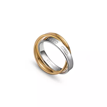 Tiffany 1837&reg;:Interlocking Circles Ring in Yellow Gold and Sterling Silver, 3
