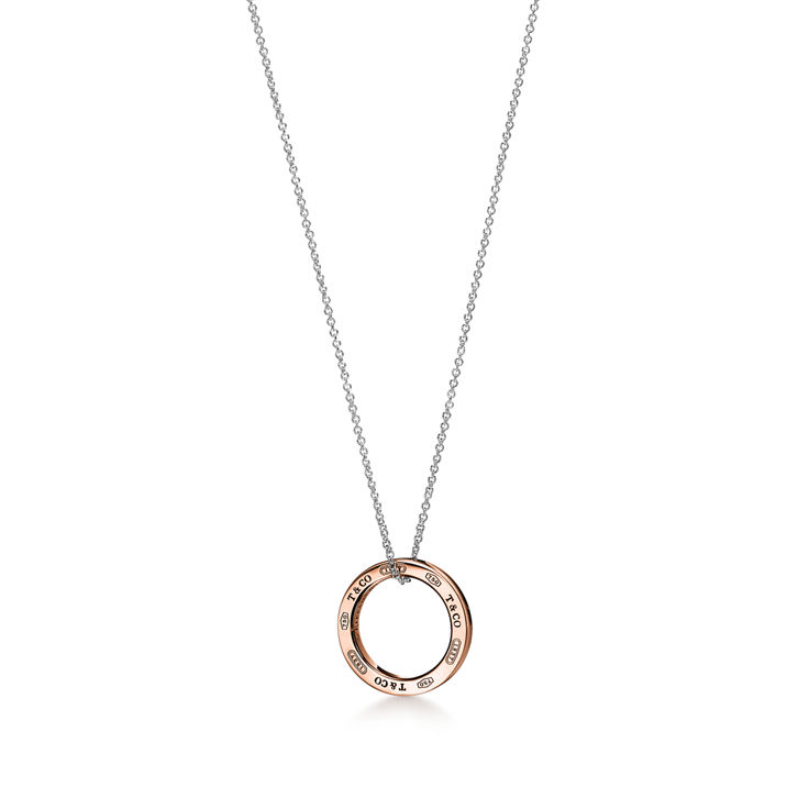 Tiffany 1837®:Circle Pendant in Sterling Silver and Rose Gold image number 4