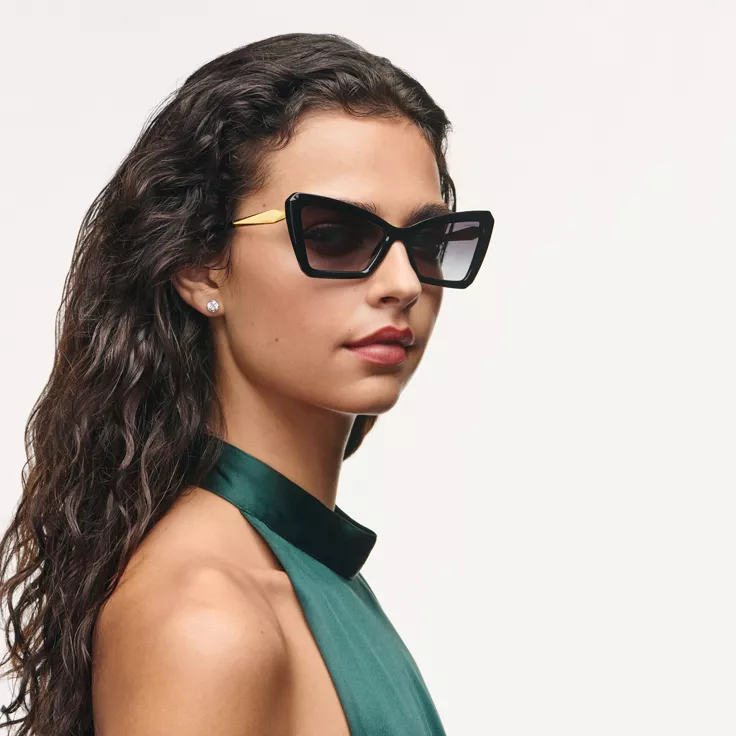 Tiffany Eyewear: Sunglasses in Black Acetate with Gray Lenses, 1