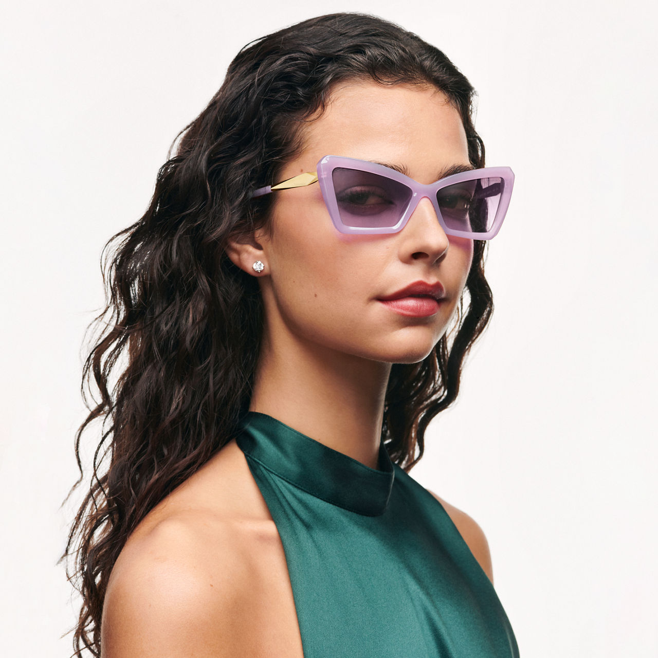 Gafas de sol  en acetato ópalo fucsia con cristales rosas