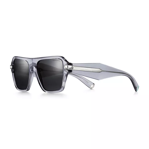 Tiffany Brillen:  Sonnenbrille aus dunkelgrauem Acetat mit grauen Gl&auml;sern
