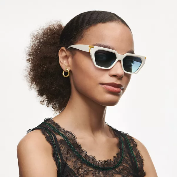 Sunglasses in White Acetate with Tiffany Blue® Gradient Lenses