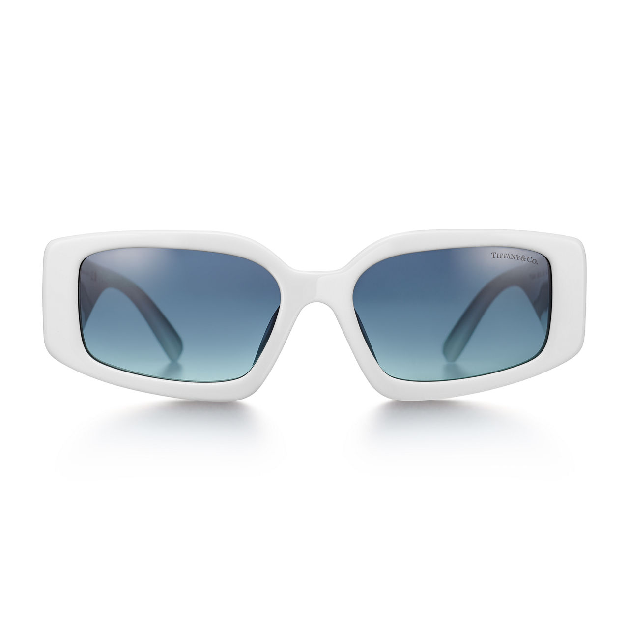 Gafas de sol en acetato blanco con cristales de color azul cerúleo degradado