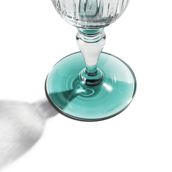 Tiffany Color Block:Wine Glass in Tiffany Blue®