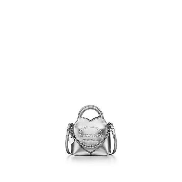 Return to Tiffany™:Mikrotasche aus silberfarbenem Leder