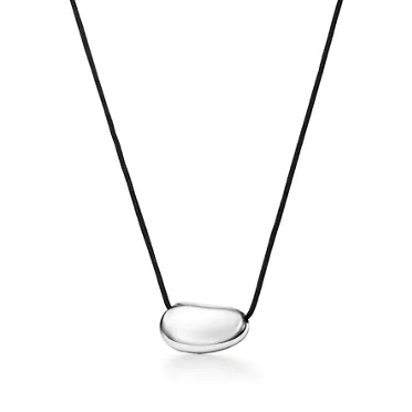 Elsa Peretti®:Bean® design Necklace in Platinum with Pavé Diamonds, 2