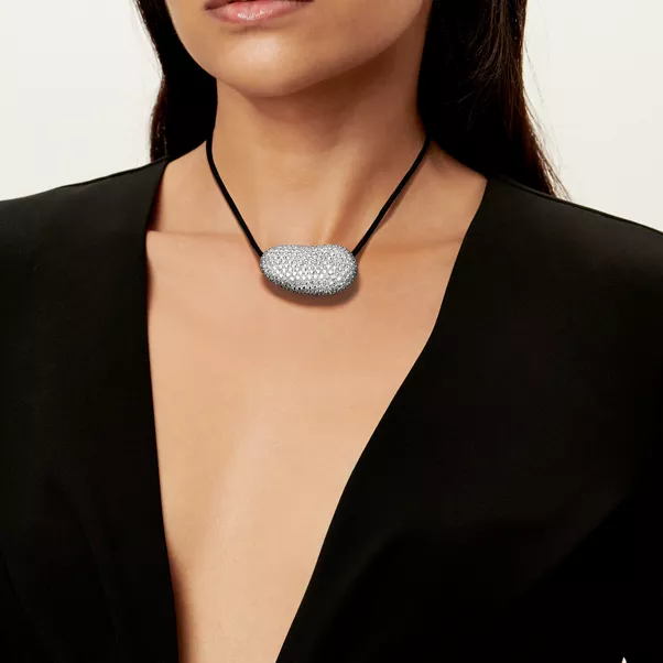 Bean® design Necklace in Platinum with Pavé Diamonds
