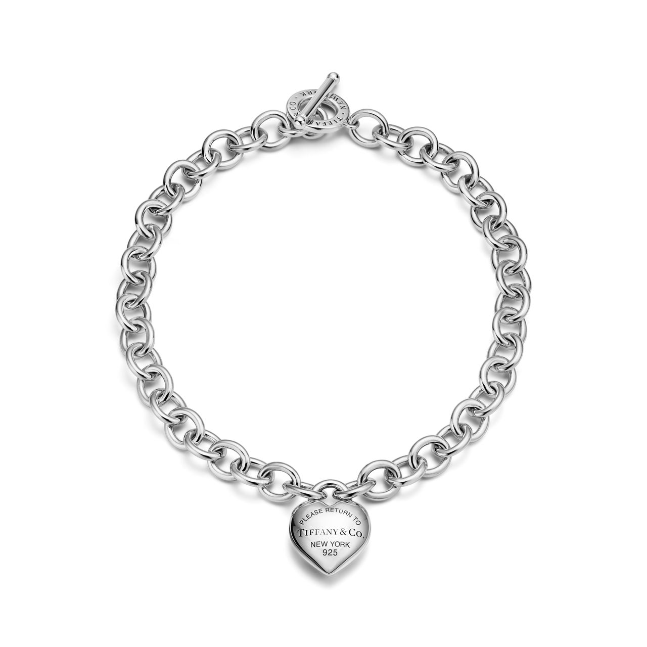 Return to Tiffany™:Full Heart Toggle Necklace in Sterling Silver image number 3