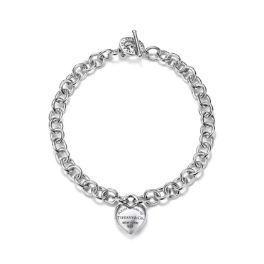 Return to Tiffany®:Full Heart Toggle Necklace in Sterling Silver, 6