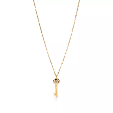 Return to Tiffany™:Full Heart Toggle Necklace in Yellow Gold with Diamonds, 7