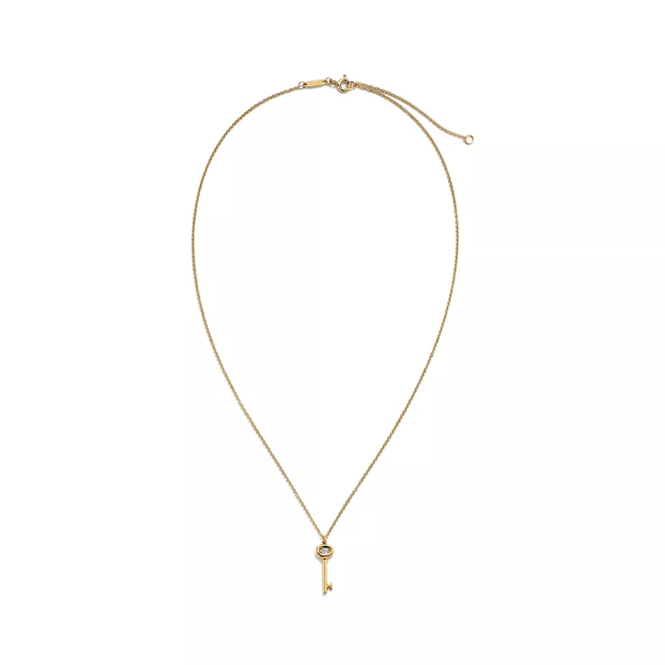 Return to Tiffany™:Full Heart Toggle Necklace in Yellow Gold with Diamonds, 4