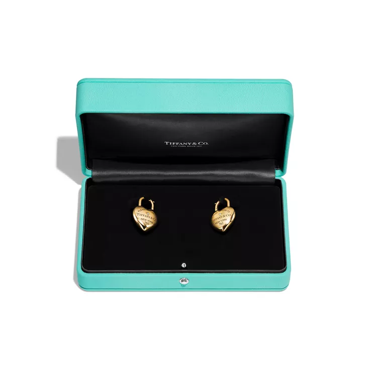Return to Tiffany™:Full Heart Ohrringe in Gelbgold mit Diamanten, 4