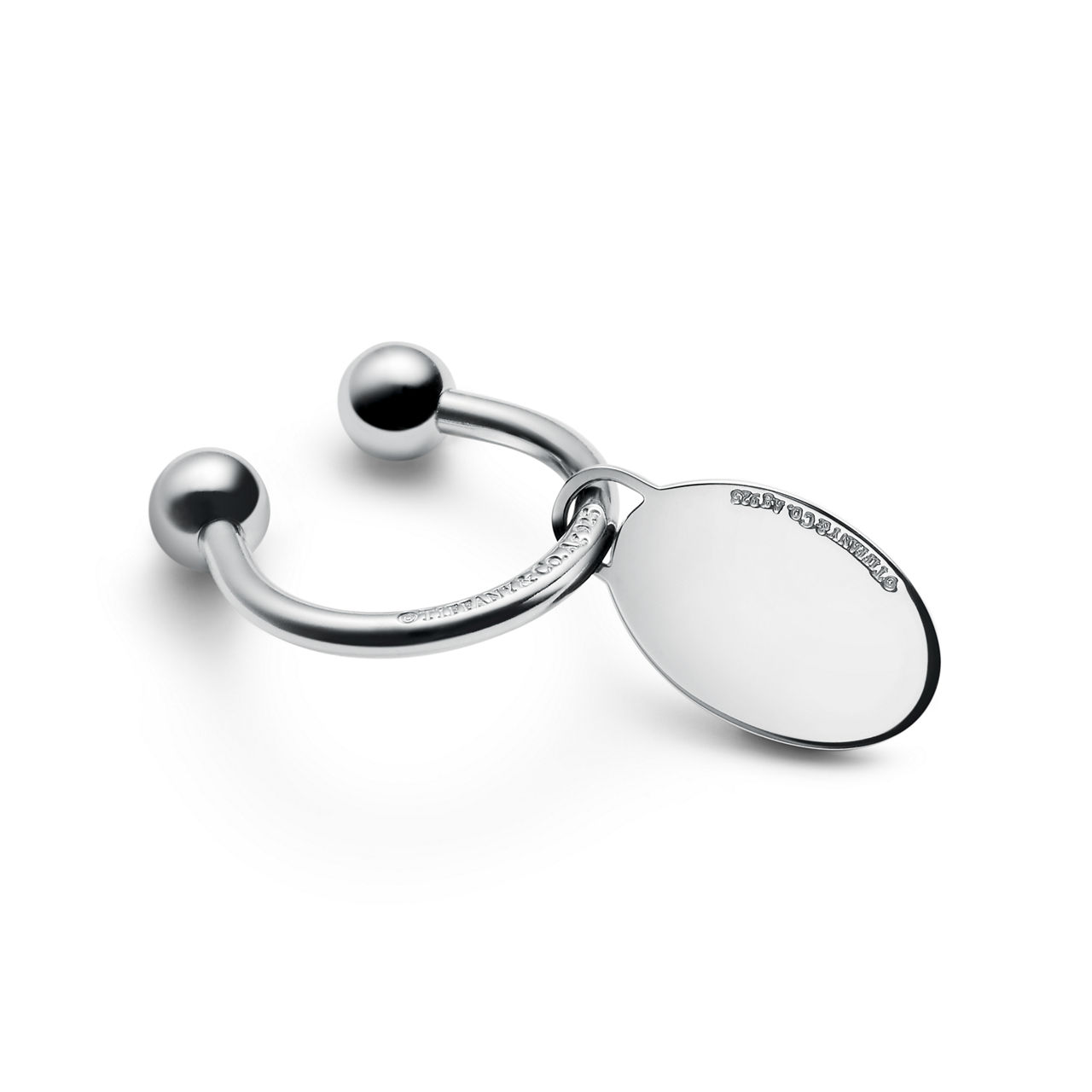 Llavero con insignia oval y cierre de rosca en plata de ley