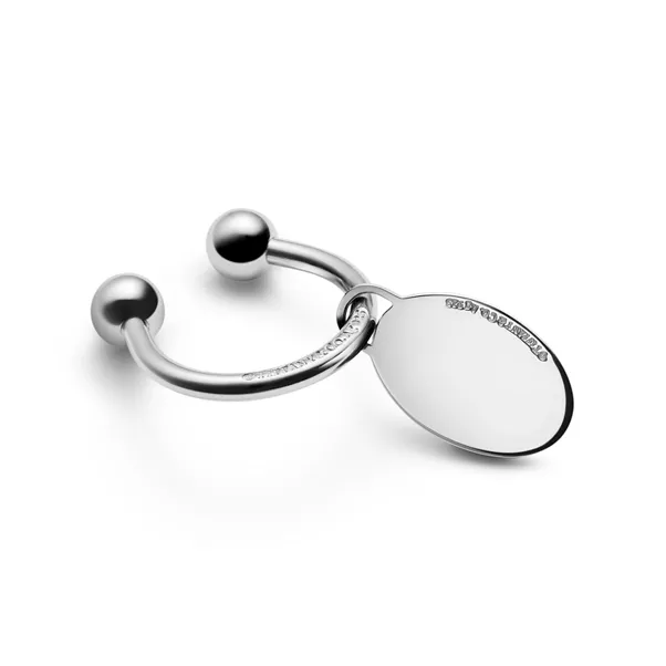Oval Tag Screwball Key Ring in Sterling Silver