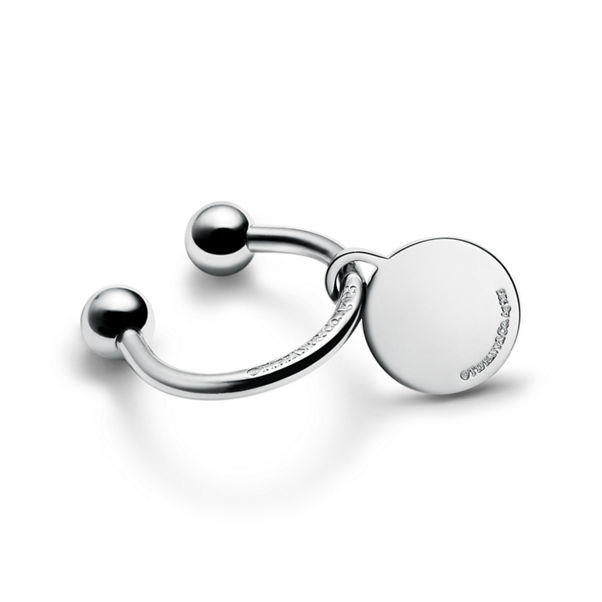 Return to Tiffany™:Round Tag Screwball Keyring in Sterling Silver