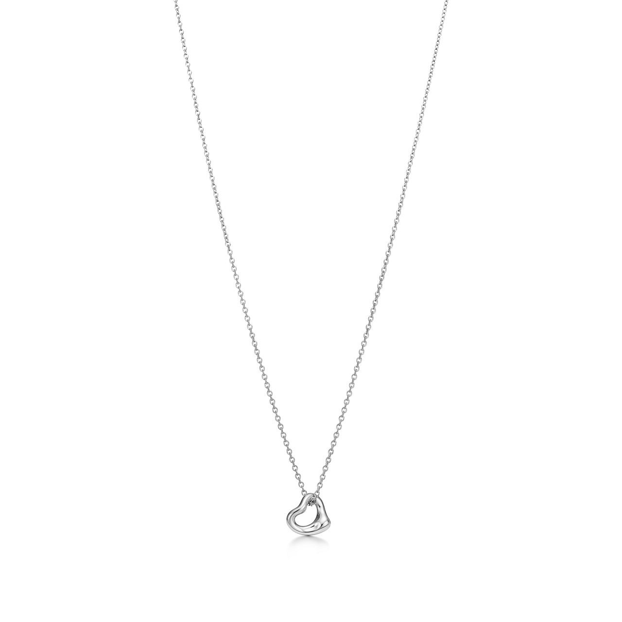 Elsa Peretti®:Open Heart Pendant in Sterling Silver, 7 mm image number 0