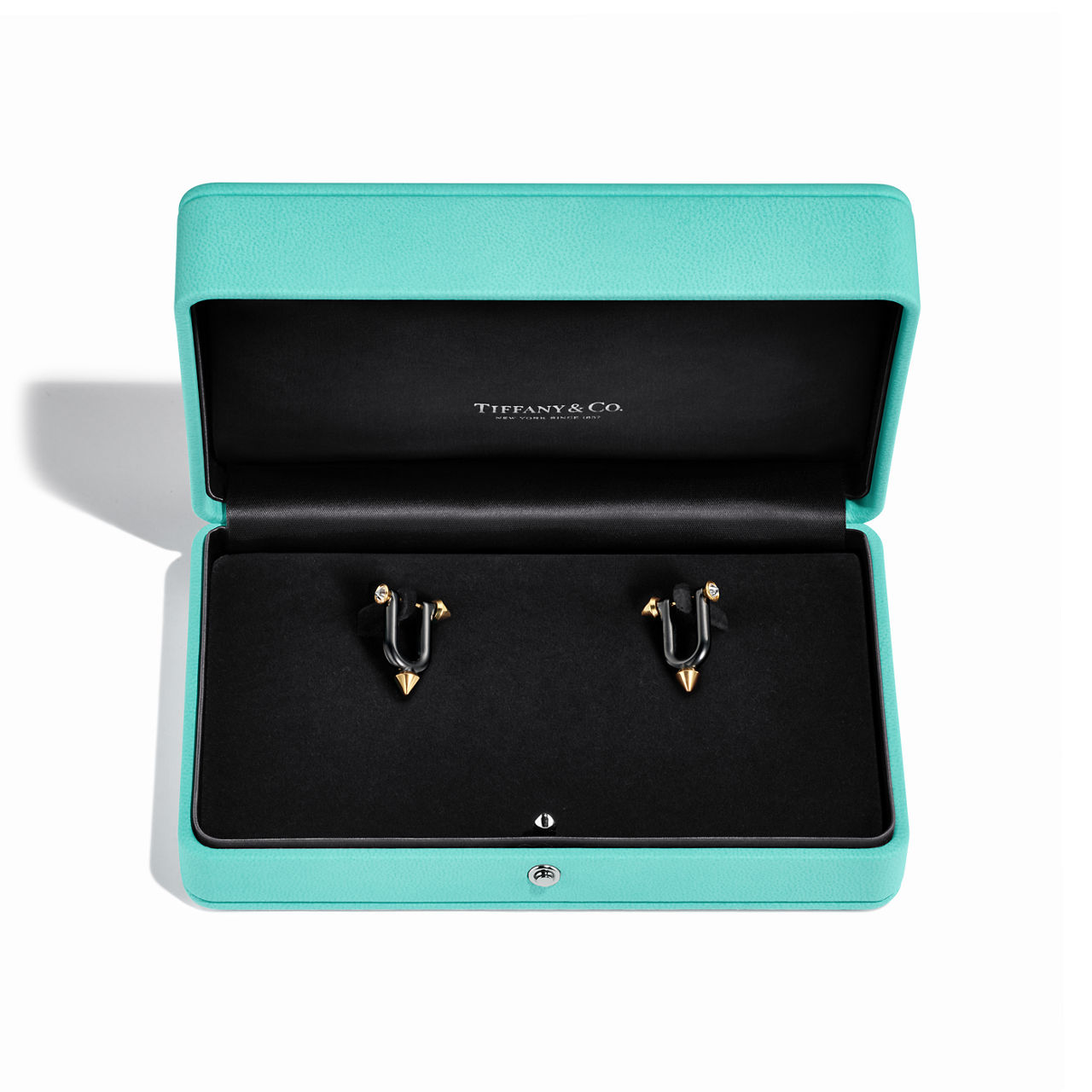 Tiffany Titan by Pharrell Williams:Ohrringe in Titan und Gold mit Diamanten Bildnummer 7