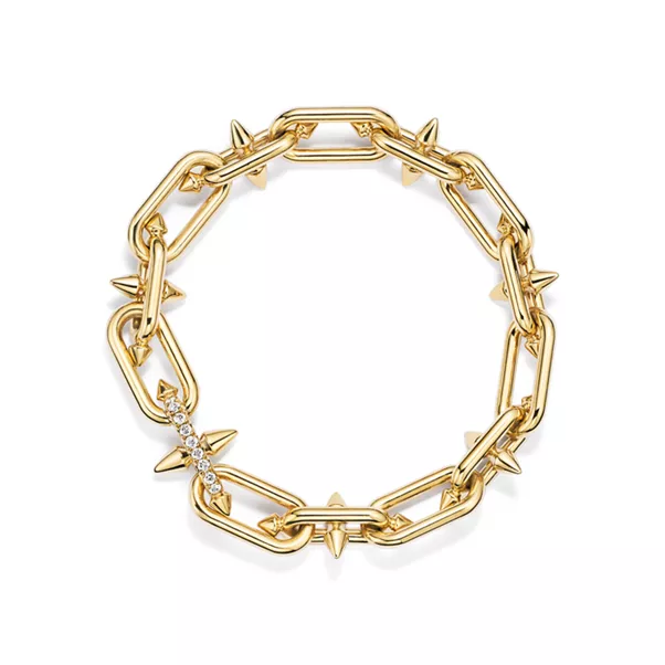 Clasp Bracelet in Gold with Diamonds