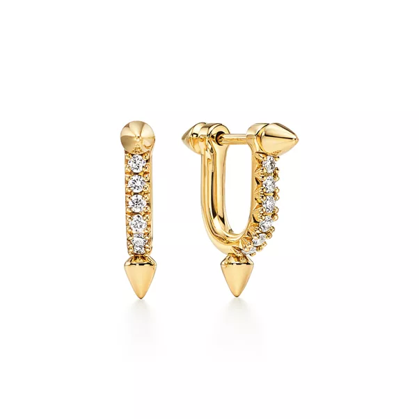 Small Earrings in Gold with Diamonds