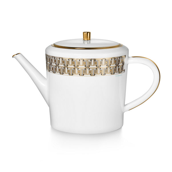 Tiffany T True:Teapot Black with a Hand-painted Gold Rim