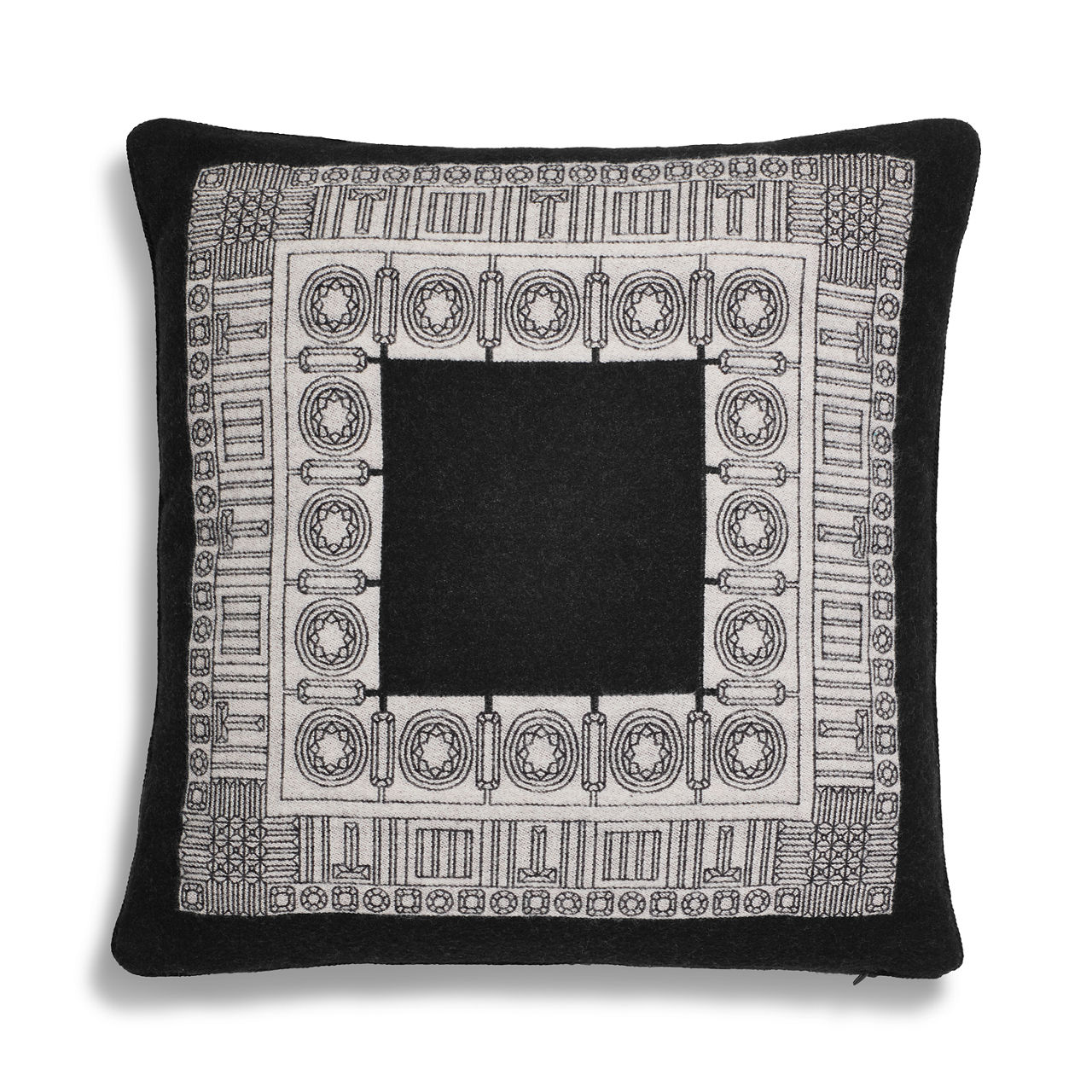 Tiffany Facets:Cushion in Onyx and Sapphire Wool image number 0