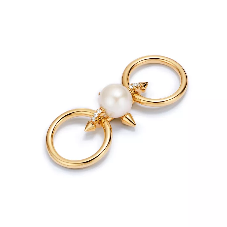 Tiffany Titan by Pharrell Williams:Pearl Ring in Yellow Gold with Diamonds, 5