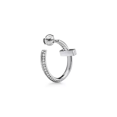 Tiffany T:T1 Earrings in White Gold with Baguette and Pavé Diamonds, 3