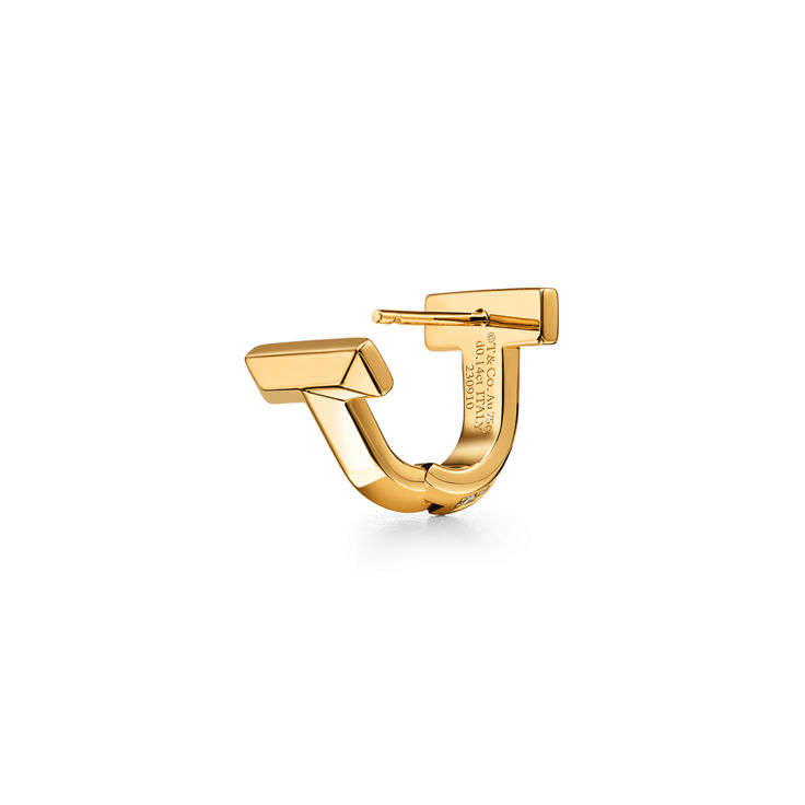 Tiffany T:T1 Half Pavé Diamond Huggie Earrings in Yellow Gold image number 4