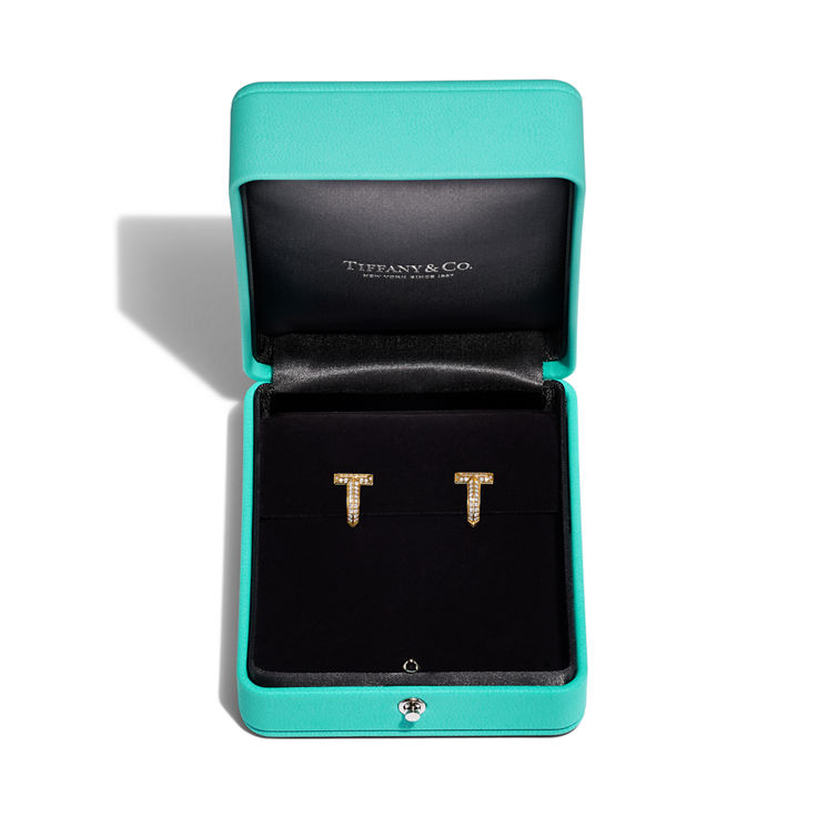 Tiffany T:T1 Half Pavé Diamond Huggie Earrings in Yellow Gold image number 5