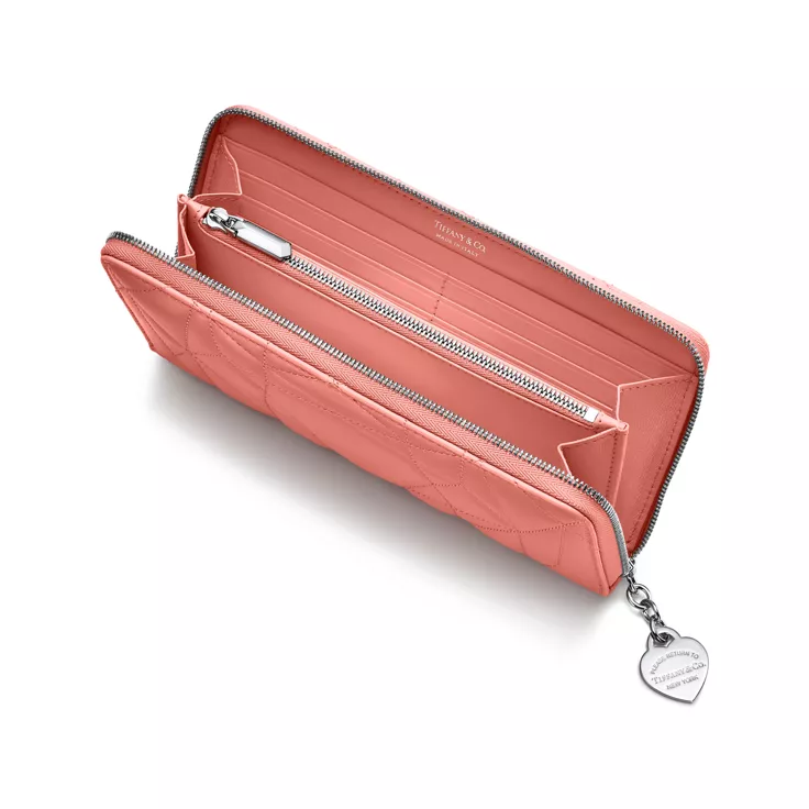 Return to Tiffany™:Padded Large Wallet in Almond Pink Leather, 1