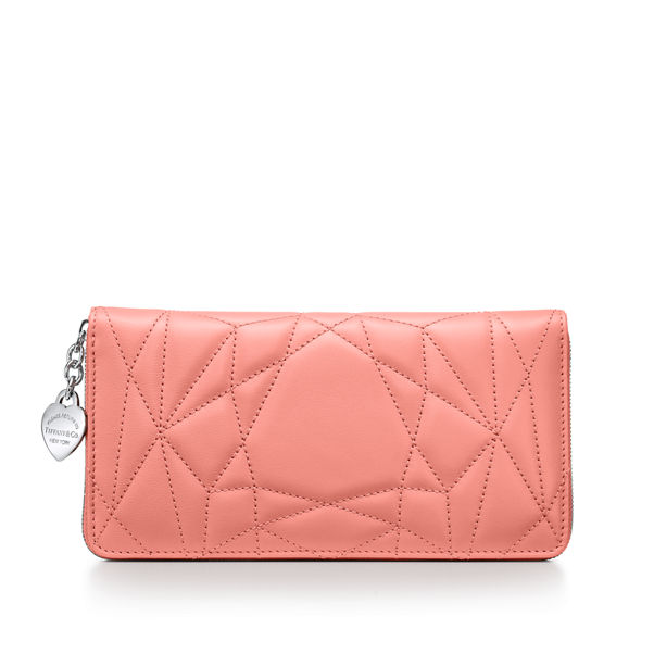 Return to Tiffany™:Padded Large Wallet in Almond Pink Leather