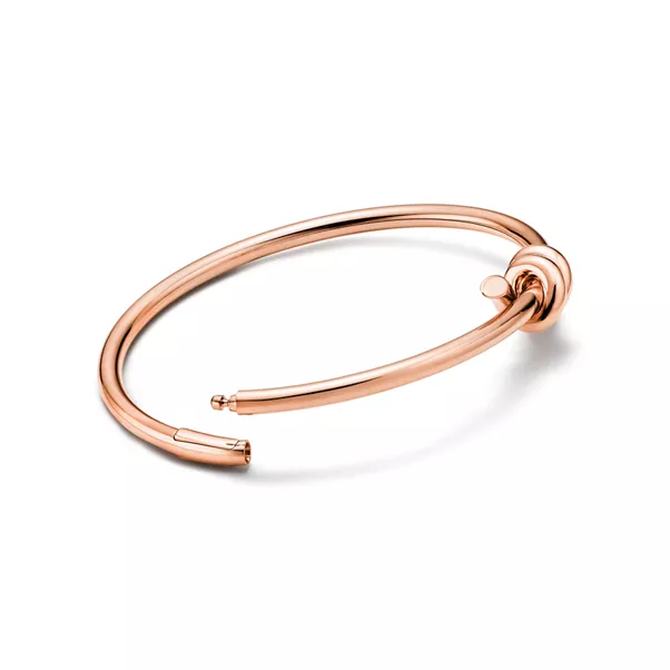 Wire Bangle in Rose Gold